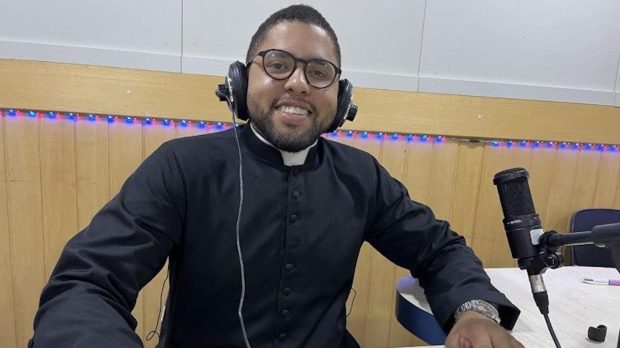 “Fiquei muito surpreso, não acreditava”. Lucas, o diácono que será ordenado sacerdote pelo Papa