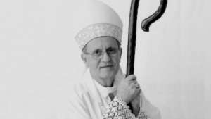 Morre Dom Roberto Guimarães, bispo emérito de Campos