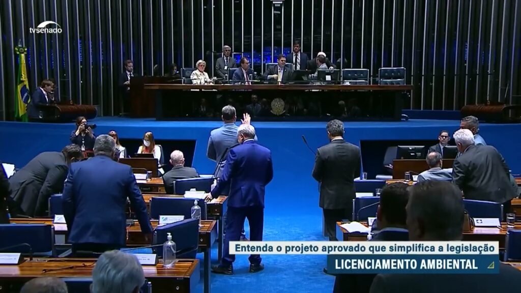 Senadores aprovam novo marco ambiental brasileiro