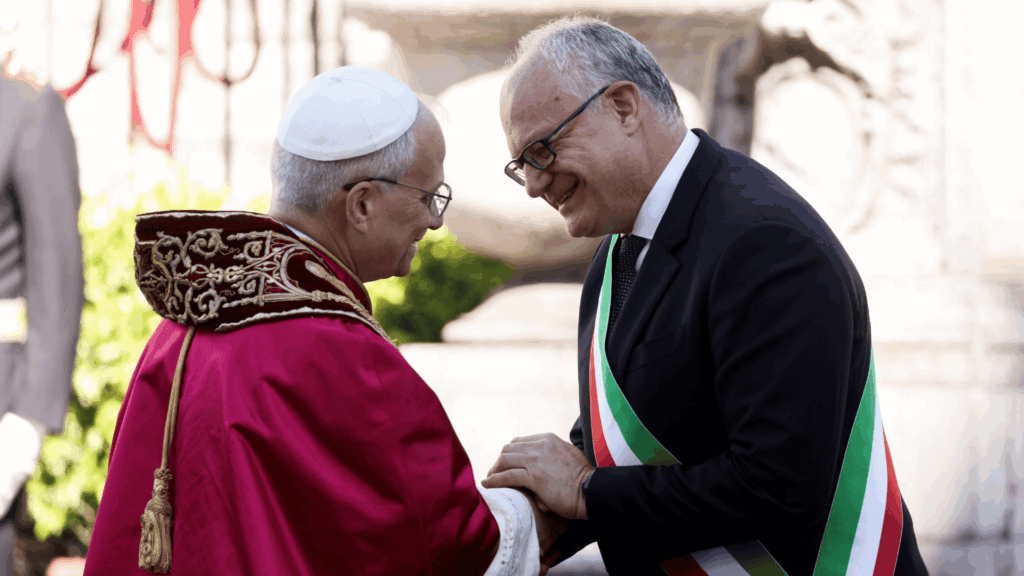 “Sou romano por vocês e com vocês”, expressa Papa Leão XIV