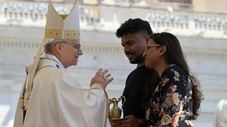 Papa Leão XIV: caminhar com as famílias e ajudá-las a encontrar a fé