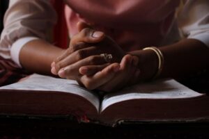 India Missionarios cristaos sao libertados apos serem acusados de converter hindus