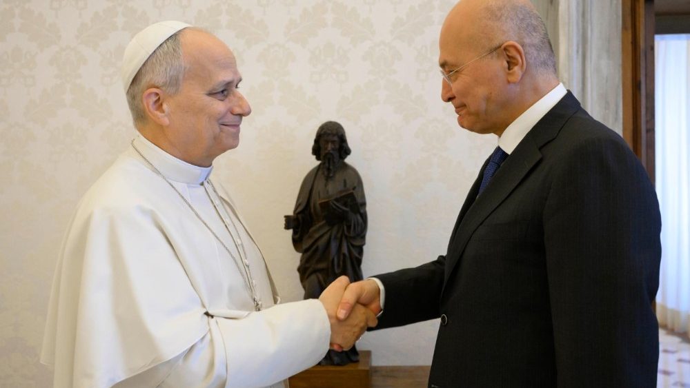 Alto Comissário da ONU para os Refugiados destaca a importância da parceria com Igreja