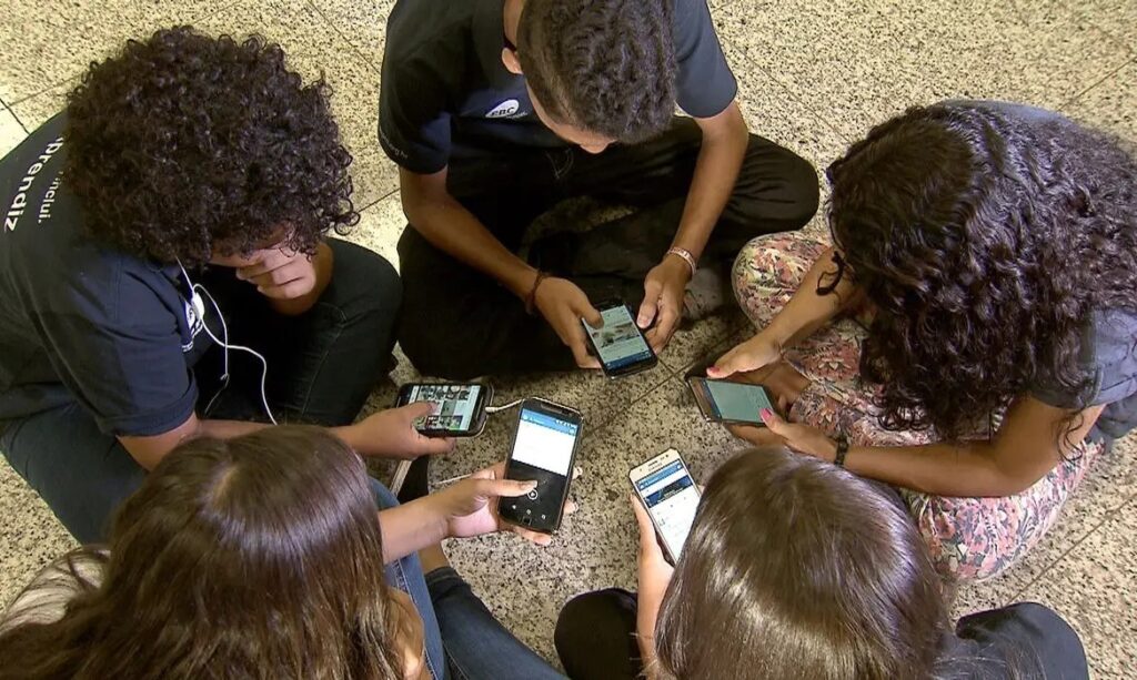 Em Trinidad e Tobago, Igreja apoia proibição a redes sociais e IA para crianças