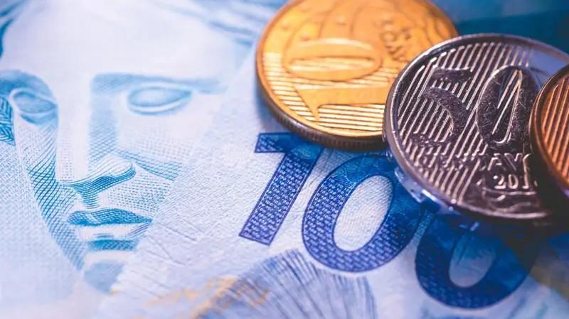 Salários de até R$ 5 mil passam a ter isenção de Imposto de Renda este mês