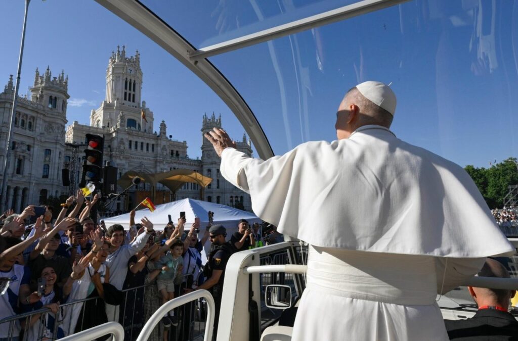 Em um minuto, o segundo dia do Papa em Madri