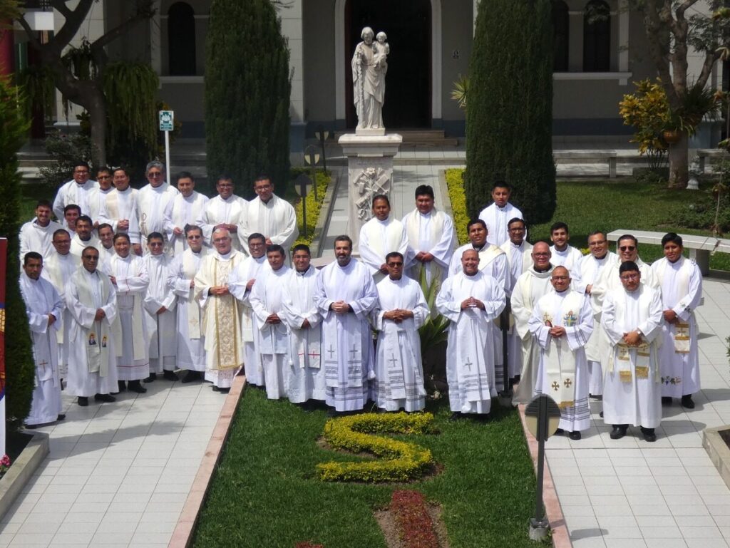 Igreja da América Latina reflete sobre a identidade sacerdotal diante de novas emergências pastorais