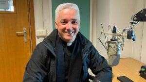 Entrevista: "Uma Igreja sinodal precisa resistir à tentação da lógica das torcidas e cultivar a cultura do encontro"