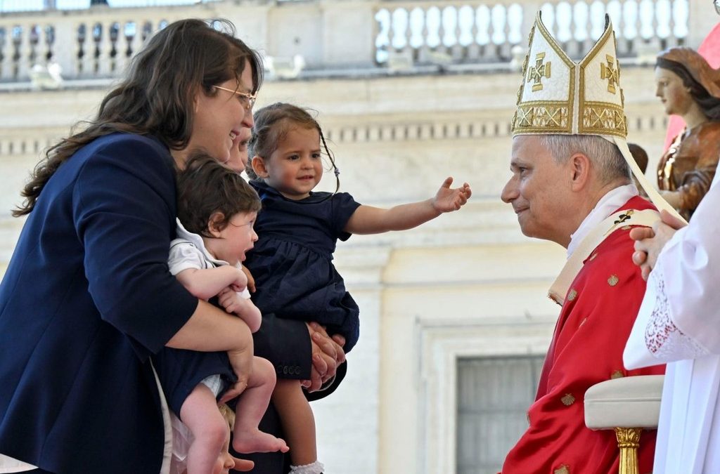 Os 10 anos da exortação Amoris laetitia são recordados em evento no Vaticano